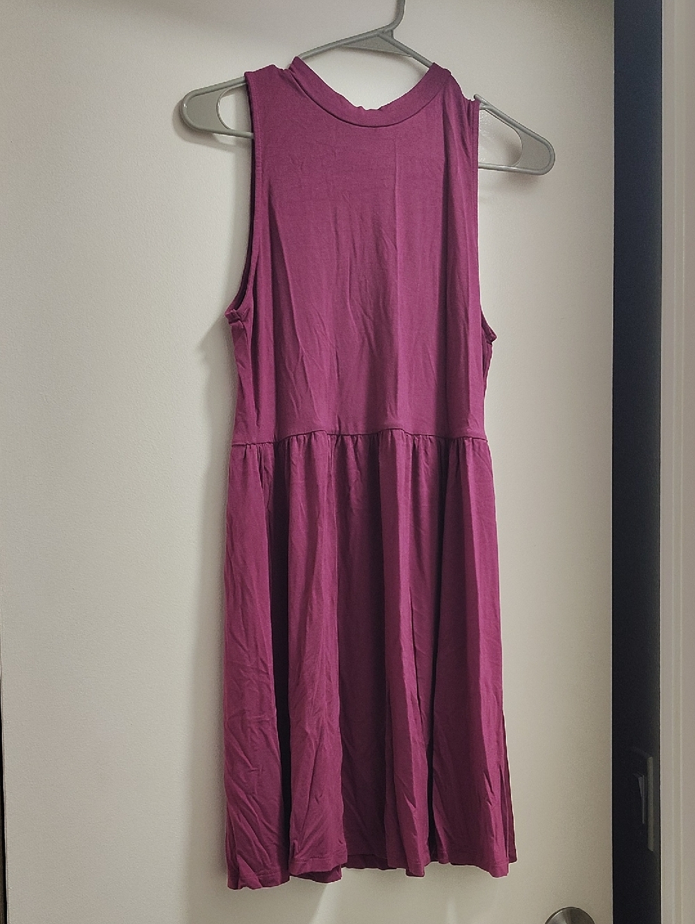 Forever 21 Sleeveless Plum Midi Dress